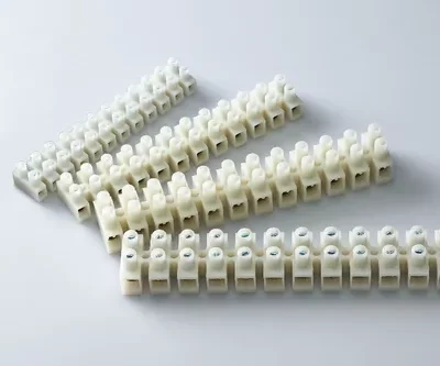 Terminal Blocks / Lusterklemmen